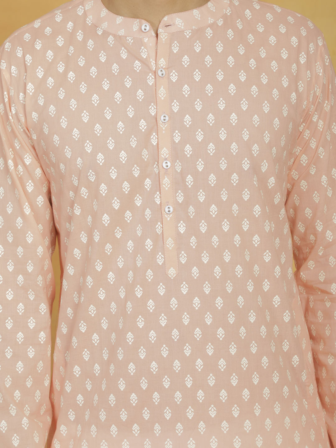 Vastramay Men's Peach Cotton Kurta