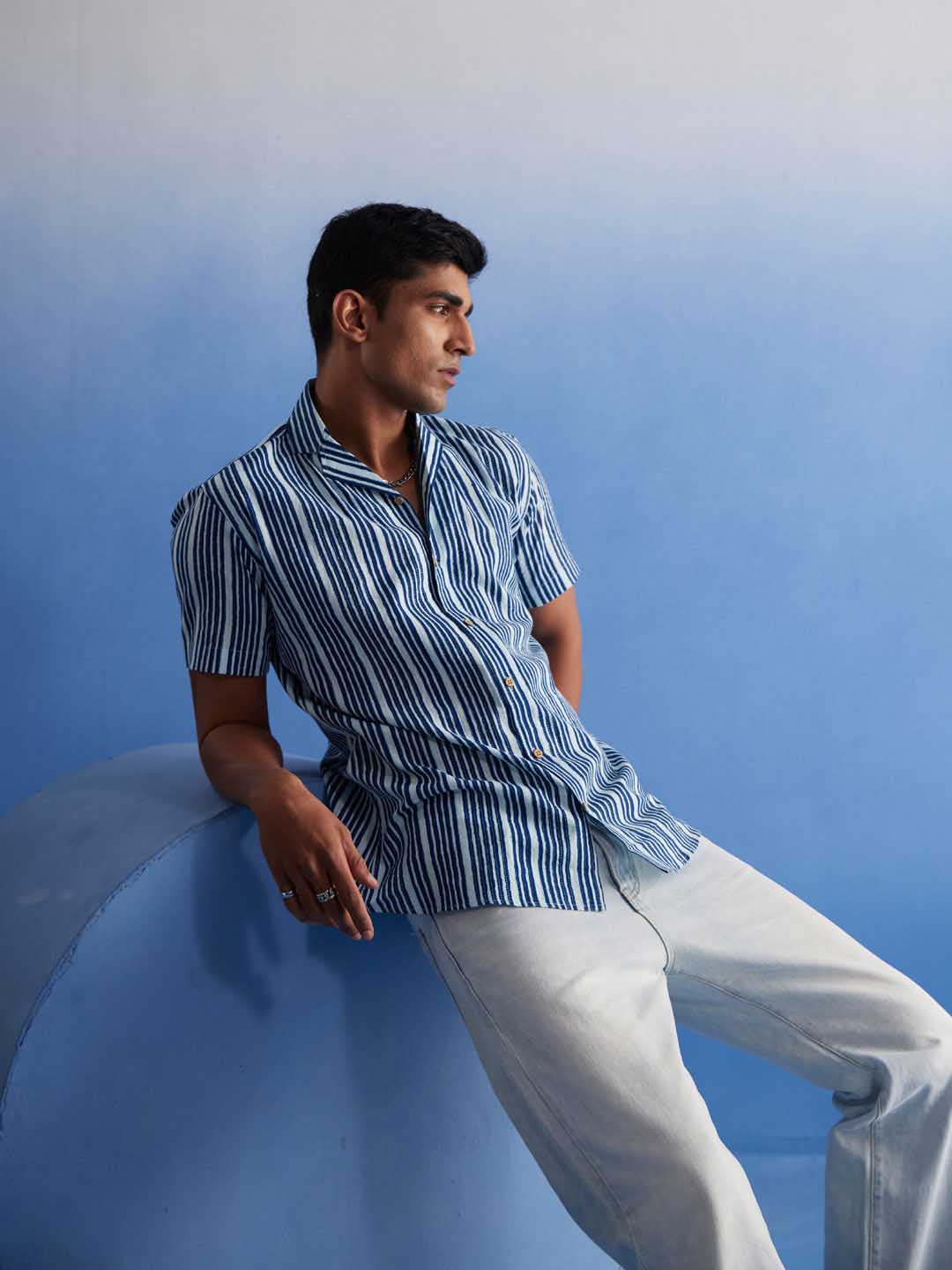 VASTRAMAY Men's Blue Striped Shirt