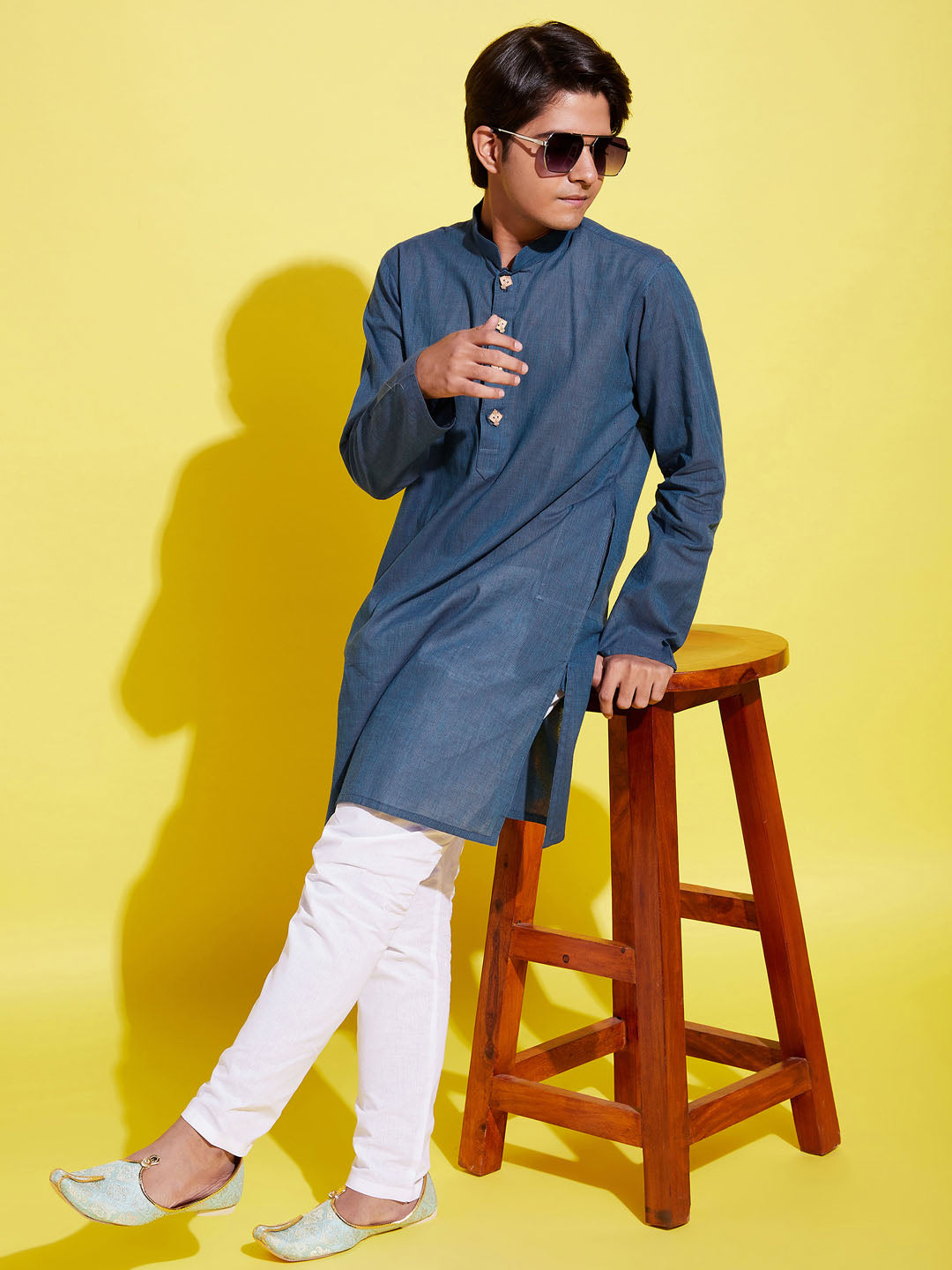 VASTRAMAY Boy's Blue Cotton Kurta