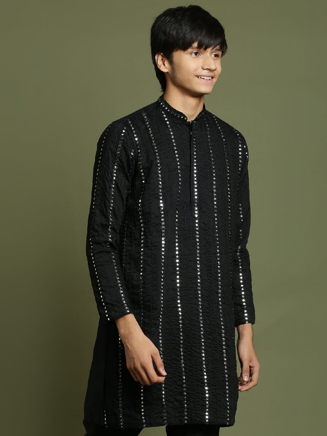 YUVA By VASTRAMAY Boys Black Mirror Work Viscose Kurta