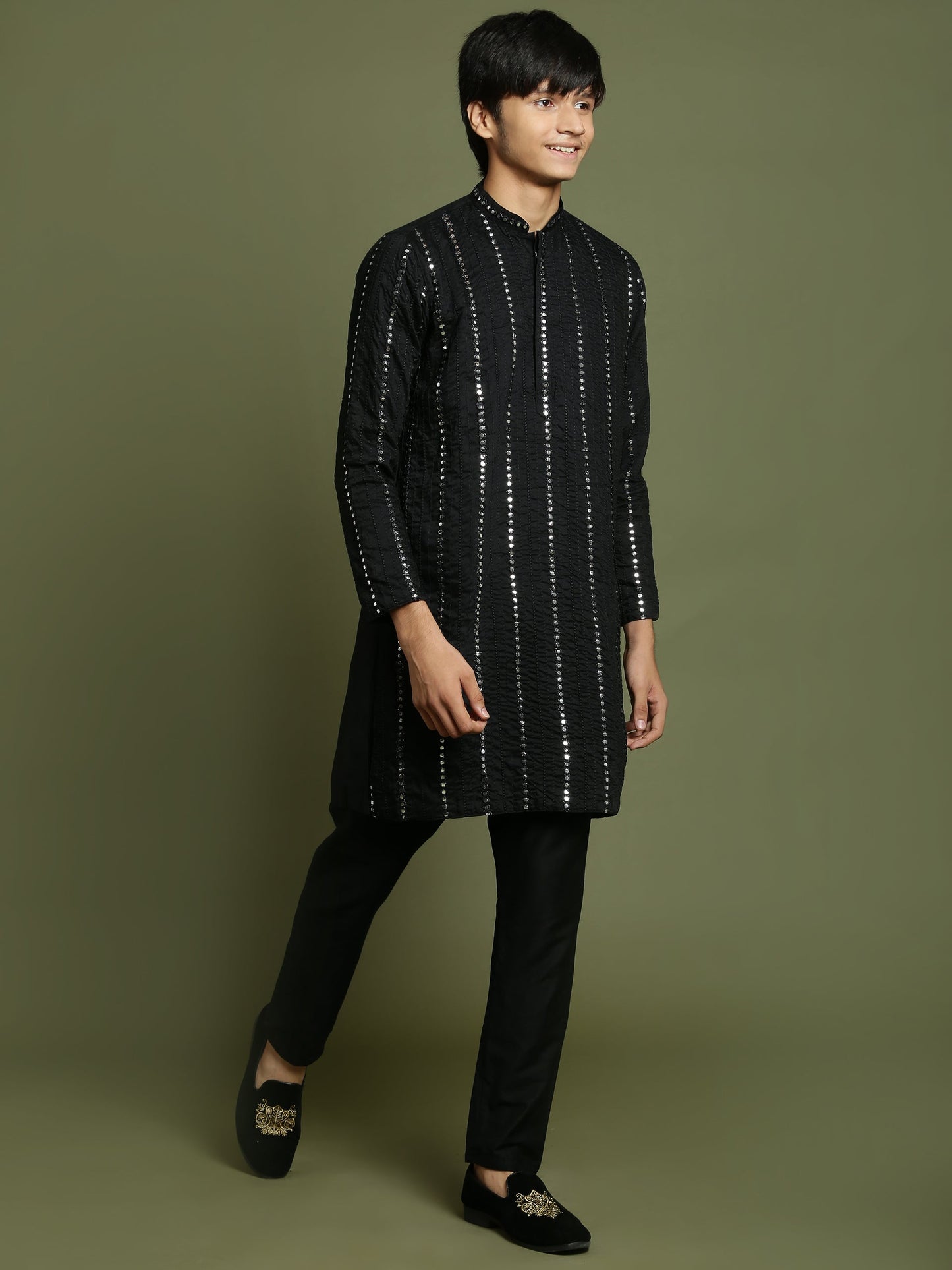 YUVA By VASTRAMAY Boys Black Mirror Work Viscose Kurta And Pyjama Set