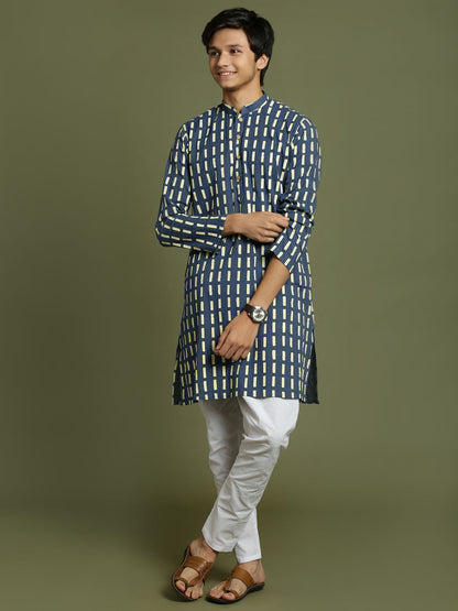 YUVA By VASTRAMAY Boys Indigo Rubber Print Kurta