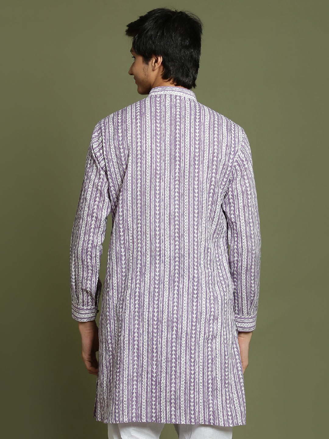 YUVA BY VASTRAMAY Boys' Purple Woven Kurta