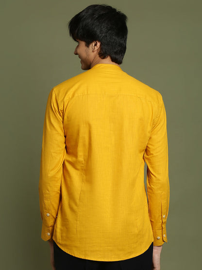 YUVA BY VASTRAMAY Boys Mustard Short Kurta