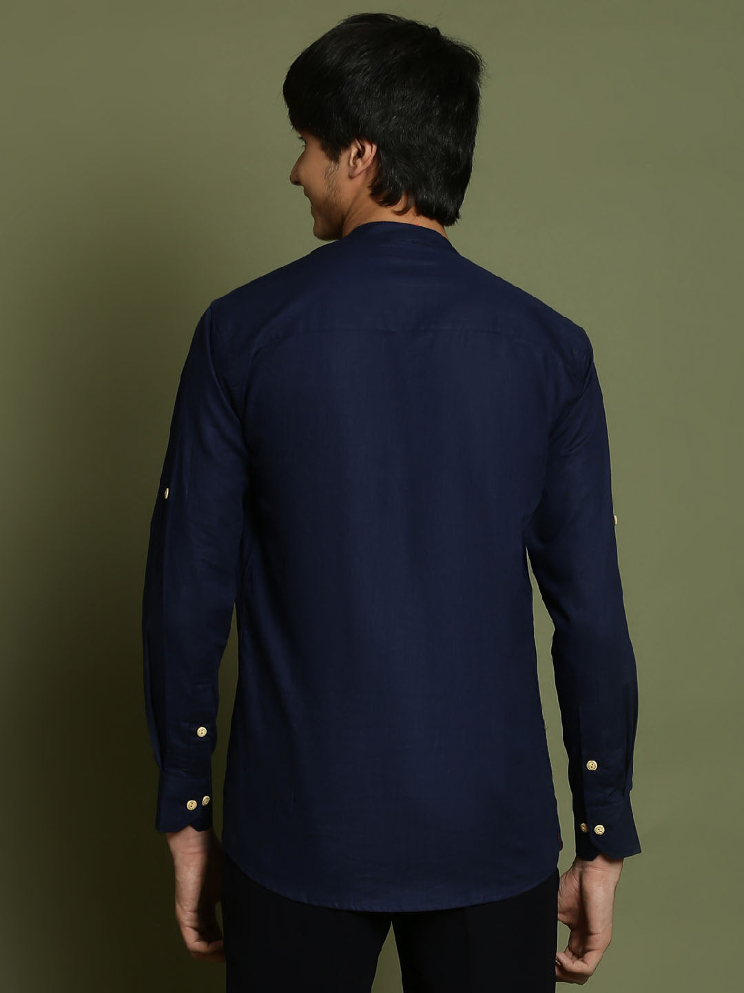 YUVA By VASTRAMAY Boys Navy Blue Short Kurta