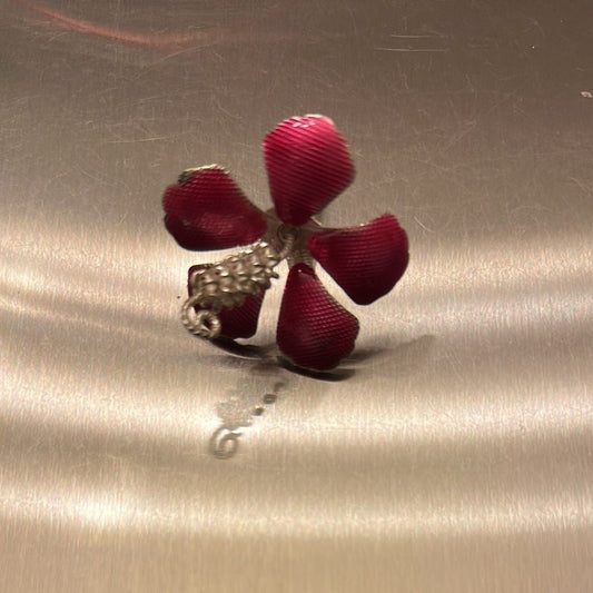 Pure Silver Red Hibiscus Flowers 7g - PUSHMYCART