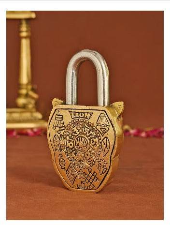 Brass Showpiece & Working Lion Face Shape Lock