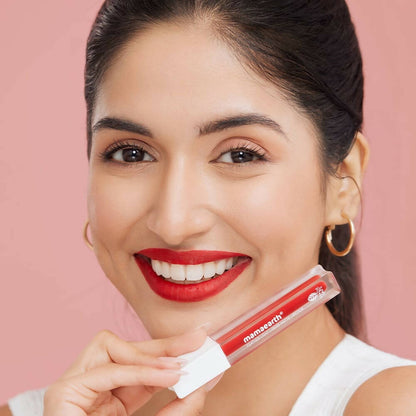 Mamaearth Feather Light Liquid Matte Lipstick | Red Velvet