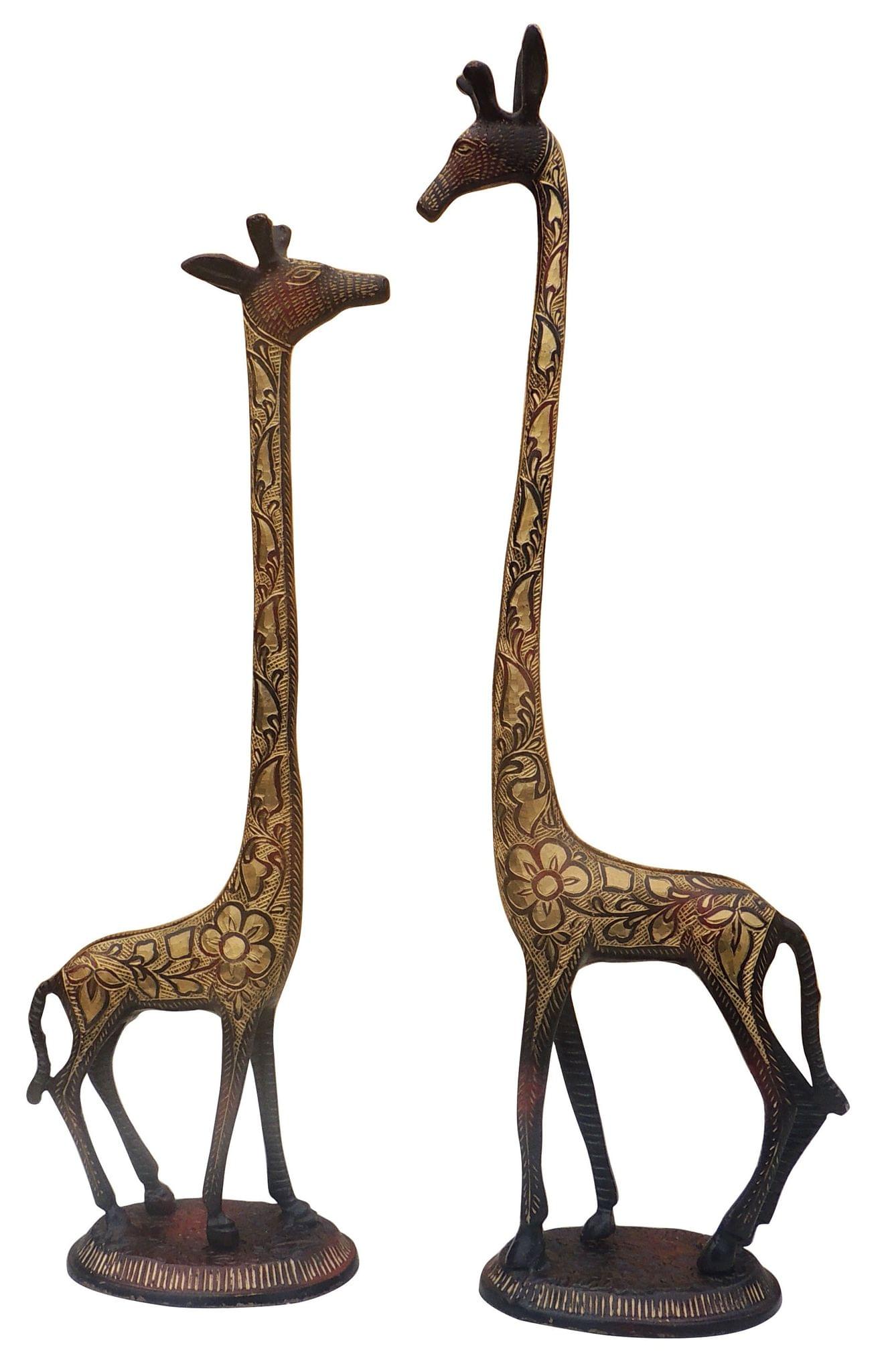 Brass Showpiece Giraffe Statue