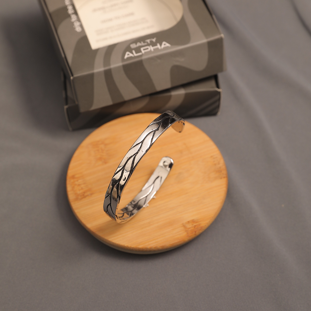 Salty Alpha Mohawk Men's Bracelet (Silver)