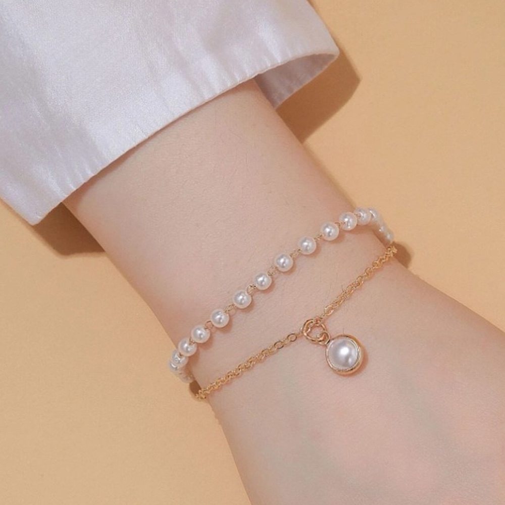 Vembley 2 Layer Charm Bracelet (Golden)
