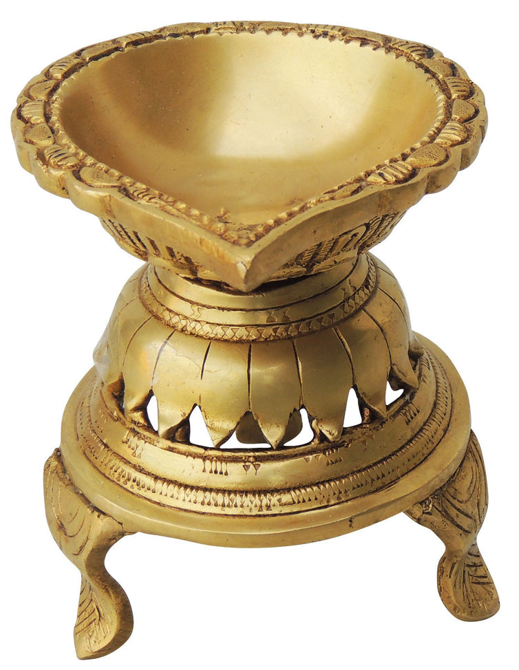 Brass Table Decor Oil Lamp Deepak Statue