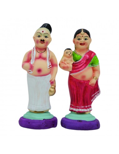  Maama Maami Standing 