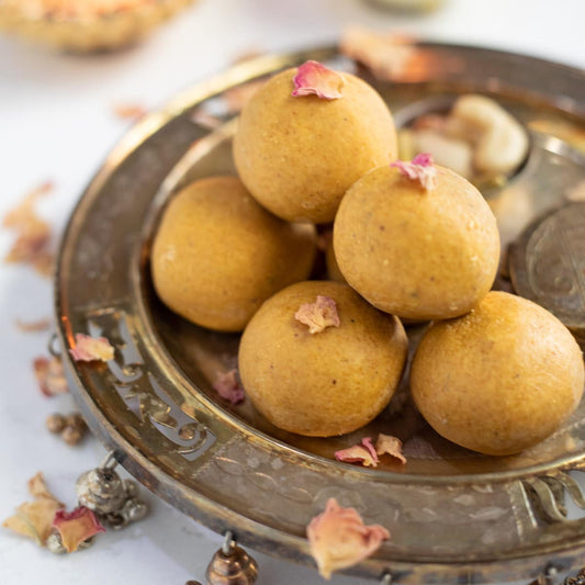 Vellanki Foods Besan Laddu