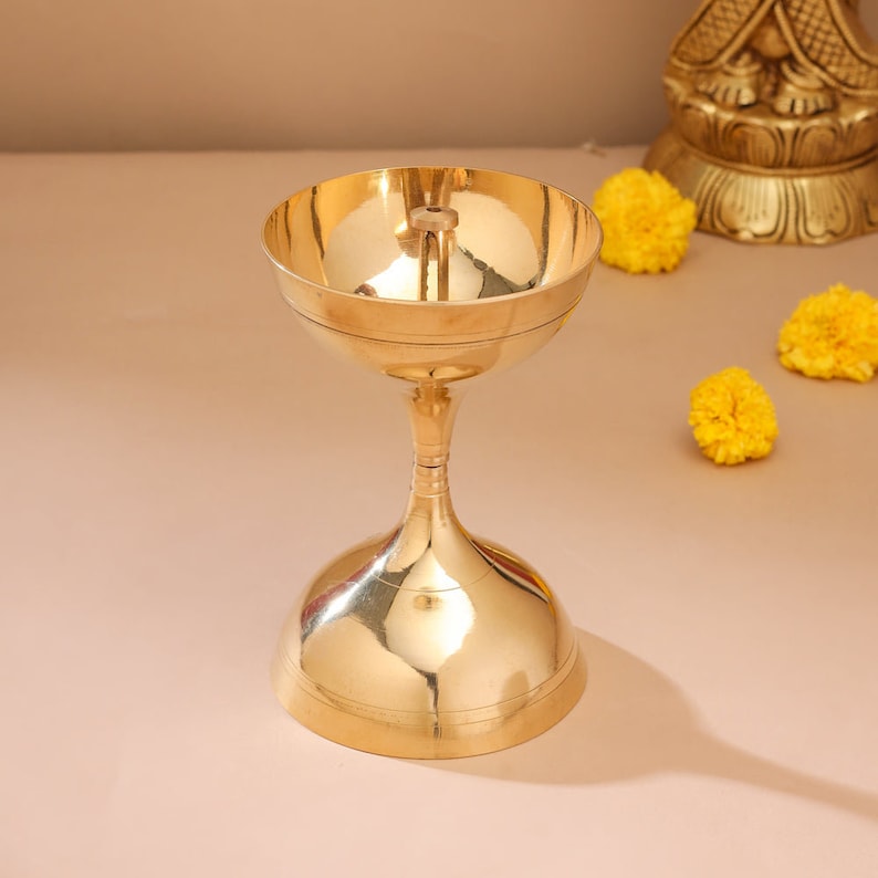 Brass Table Oil Lamp Deepak