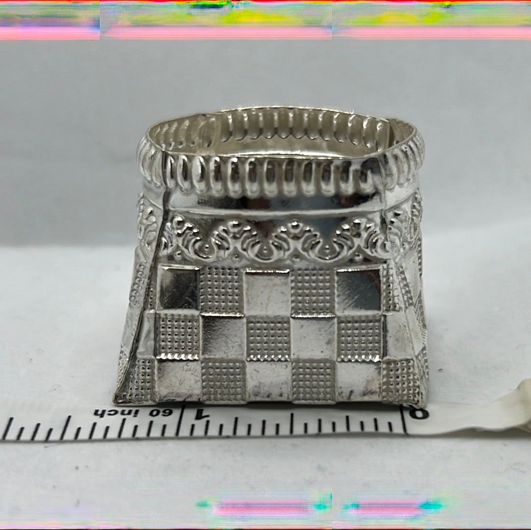 Pure Silver Fancy Bowl Basket Type 18g