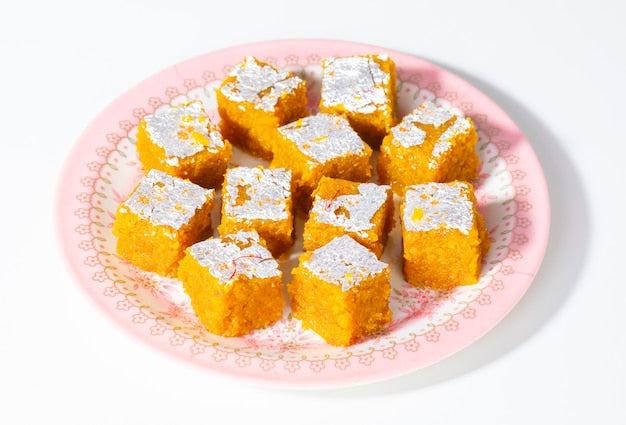 Mithos Moongdal Burfi