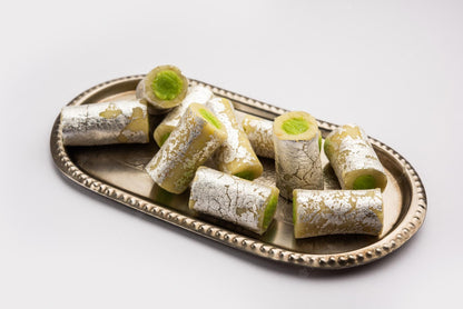 Kaju Pista Rolls