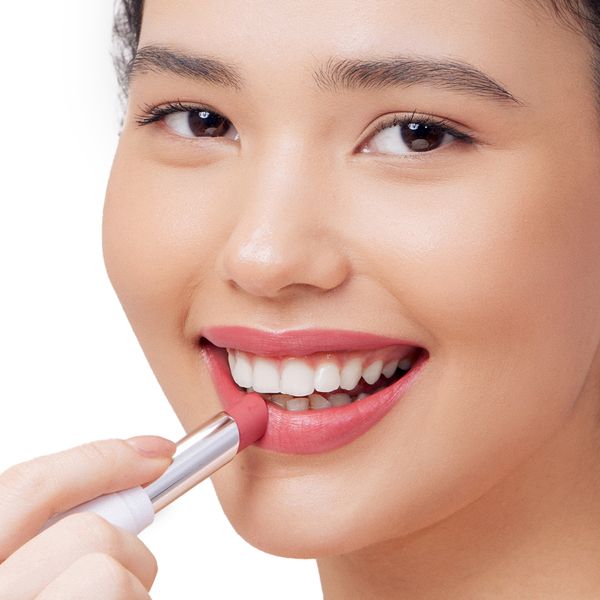 Mamaearth Soft Matte Long Stay Lipsticks with Jojoba Oil & Vitamin E for 12 Hour Long Stay 06 Petal Pink