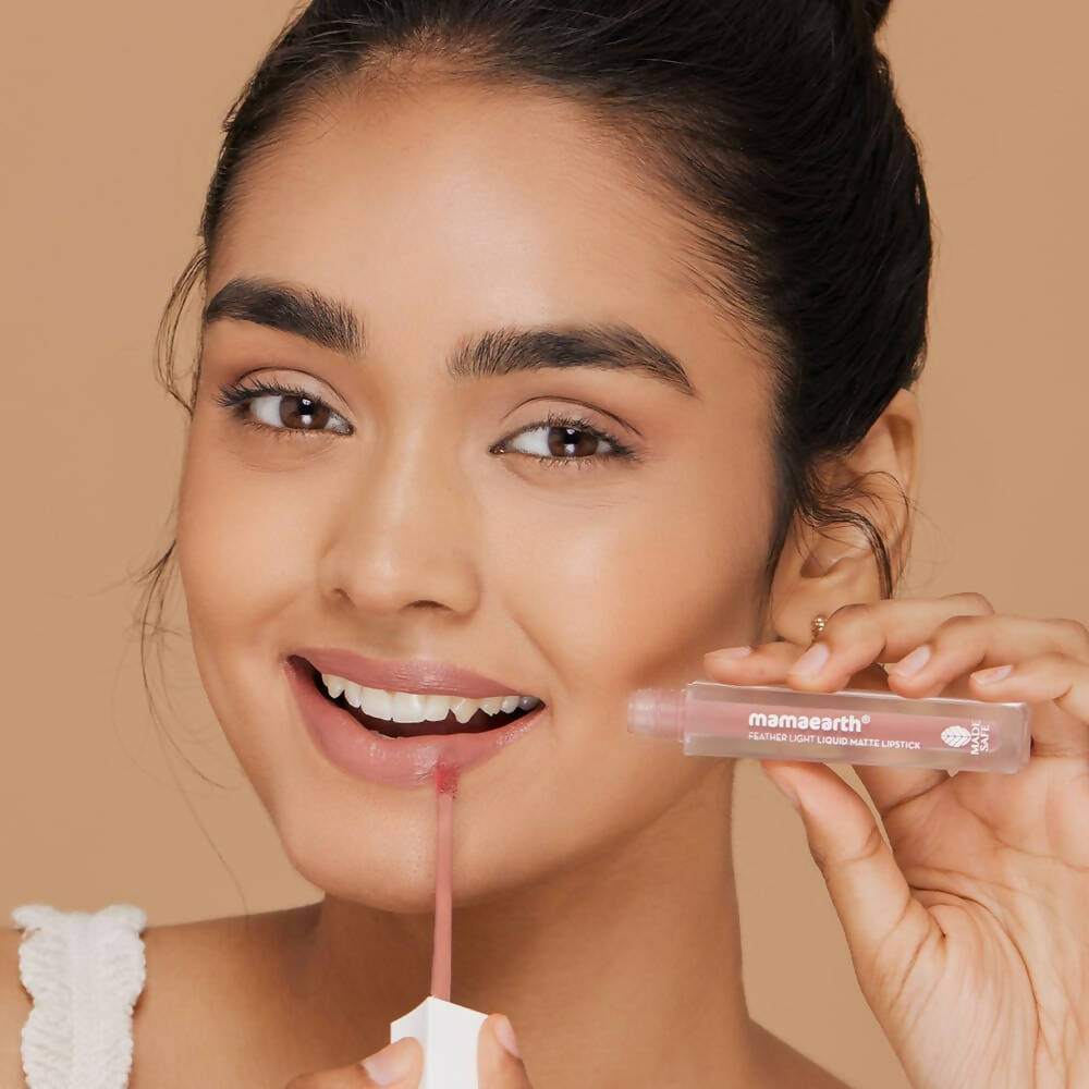 Mamaearth Feather Light Liquid Matte Lipstick | Nude Brown