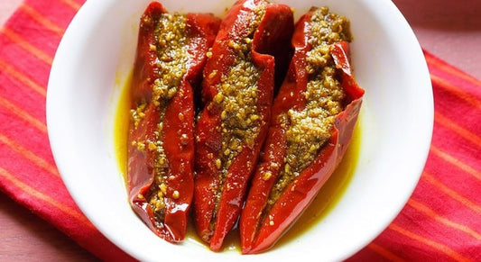 Naturogin Red Chili Pickle Without Garlic 