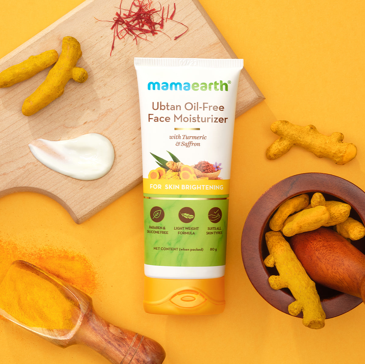 Mamaearth Ubtan Oil-Free Face Moisturizer with Turmeric & Saffron