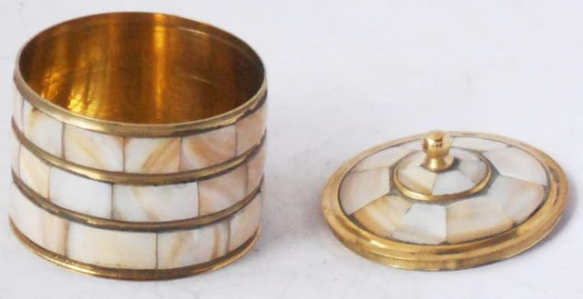 Brass Jwellery Box With Seep Work Miniature